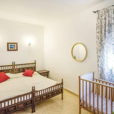 Gorgeous Home In Benissa With Kitchenette *