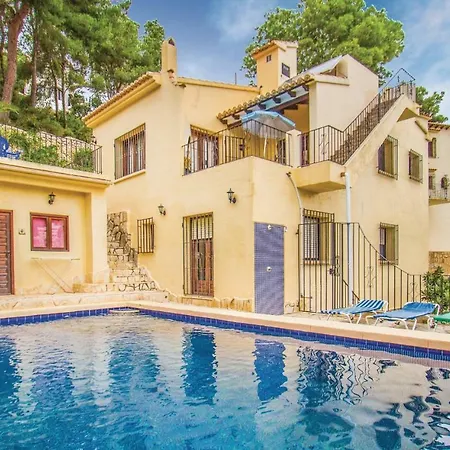 Casa de Férias Gorgeous In With Kitchenette Benissa